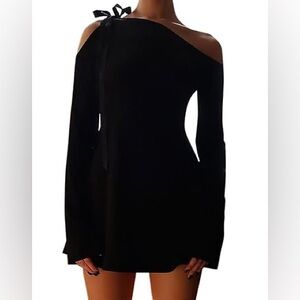 Elegant Black One-Shoulder Dress